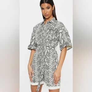 Size 12 PrettyLittleThing Snakeskin Print Belted Romper